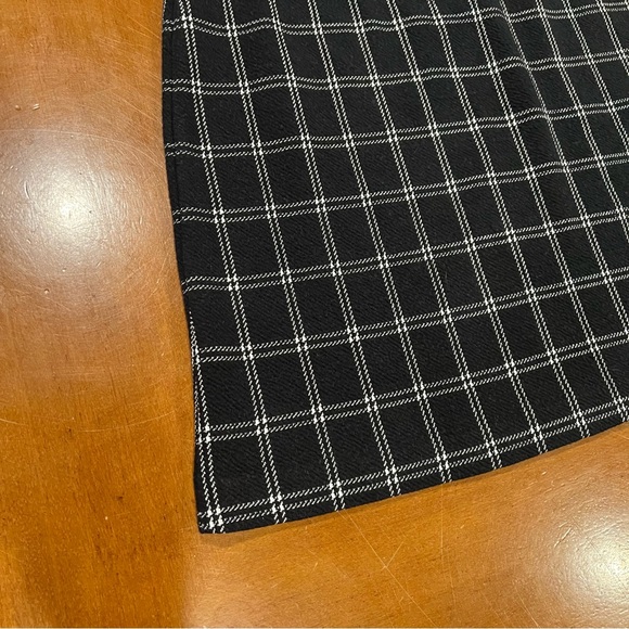NEW J.Jill Black/Cream Windowpane Plaid Mini Skirt SP Small Petite Cotton Blend - Picture 8 of 16